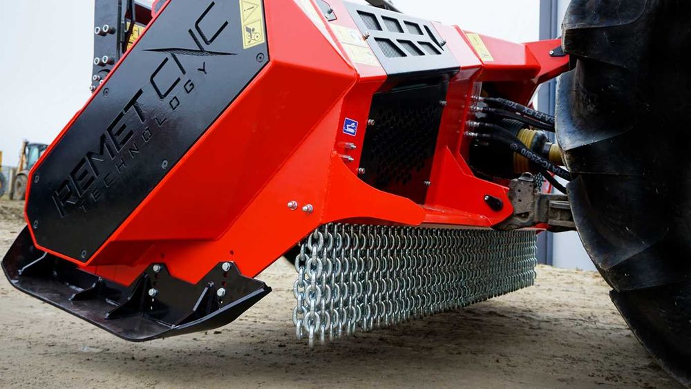 Mulczer leśny, frezarka krusząca F5-200 REMET CNC TECHNOLOGY