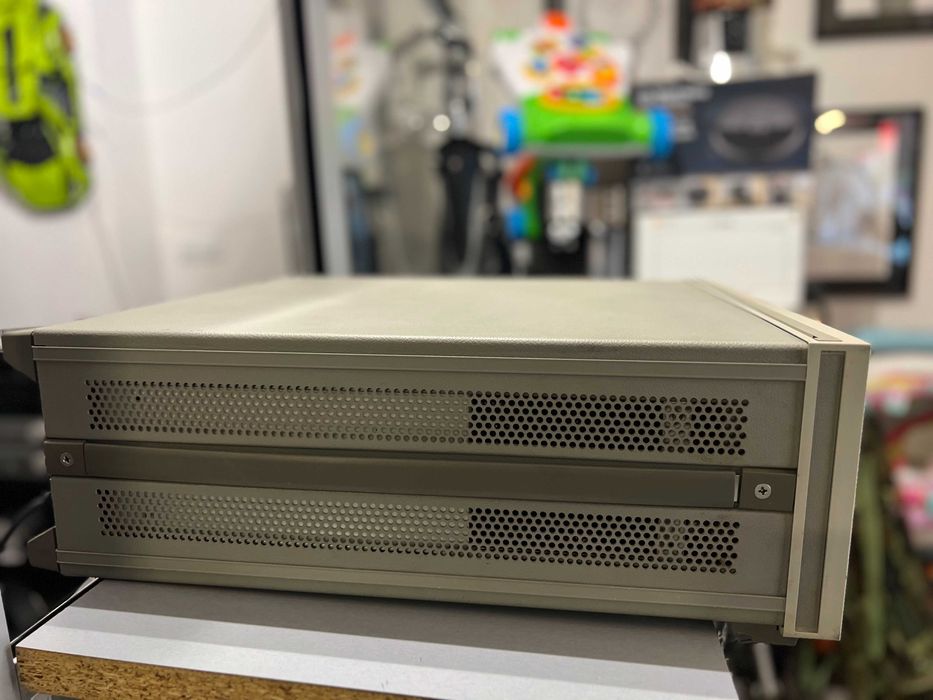 Hewlett Packard HP 4278A Miernik pojemności 1 kHz/1 MHz