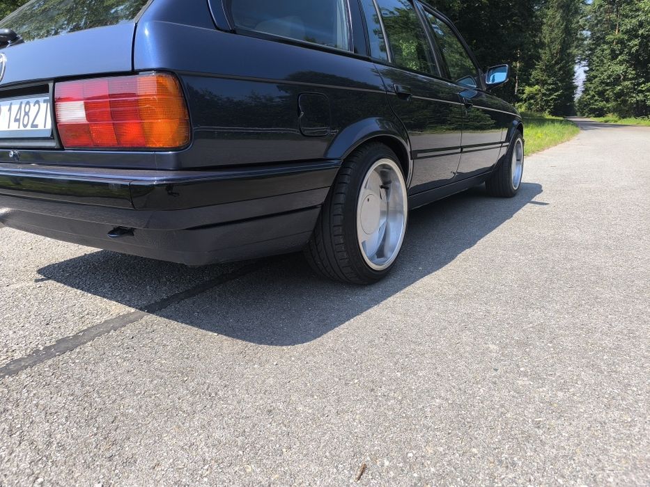 BMW 318iA E30 Touring