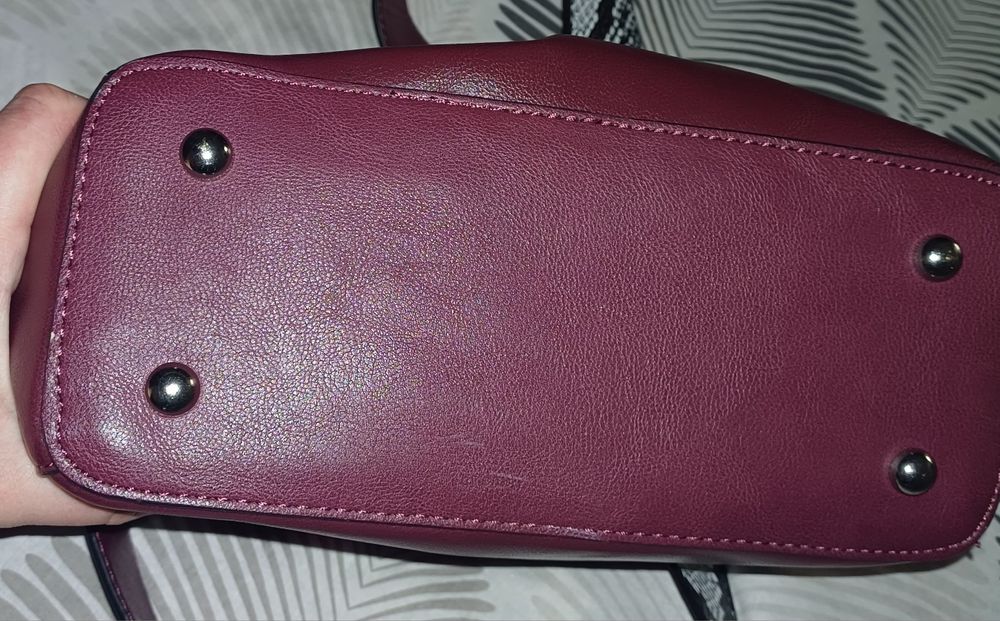 Сумка кожаная.Хорошая