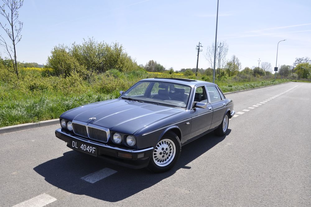 Jaguar Daimelr XJ40 4.0 Benzyna . E38 W140 W124 W123