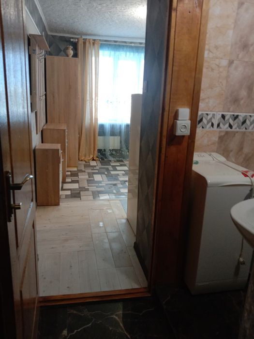 Сдам посуточно гостинку