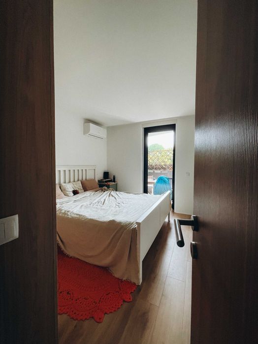 Apartamento T1+1 à venda na Rua Aurora Teixeira de Castro, 59