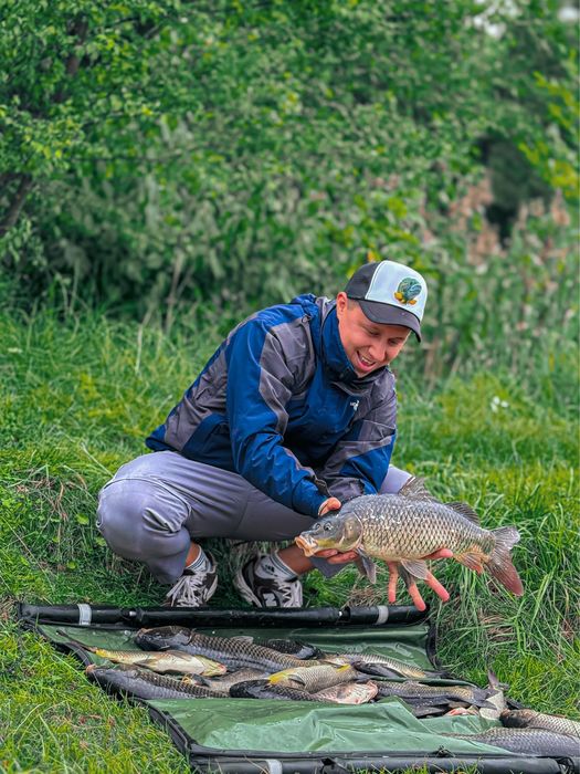 Кепка риба, бейсболка з рибою, креативна бейсболка, бейсболка рибака