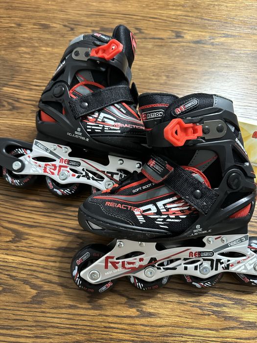 Нові роликові ковзани reaction, ролики 26-31
