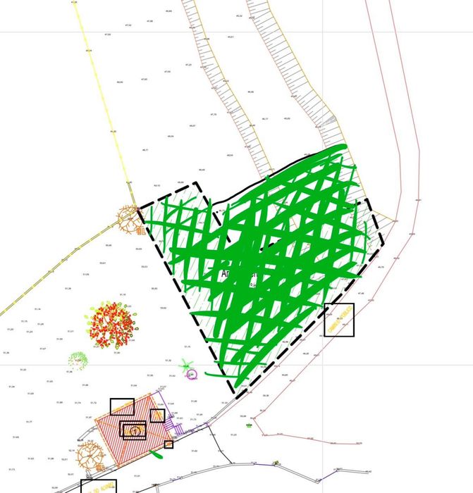 Terreno construção em Vila Mou com 700m2