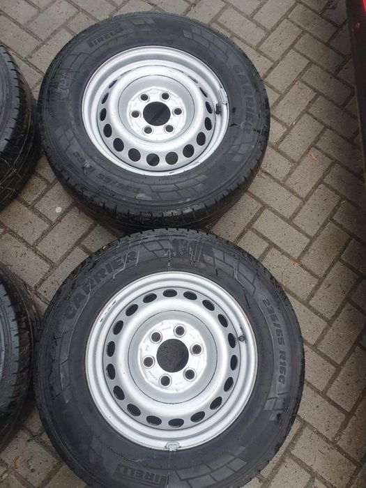 Felgi stalowe 16 Mercedes Sprinter Vw Crafter oryginał Pirelli opony