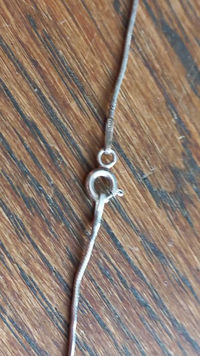 Sprzedam srebrny zestaw łańcuszek z zawieszką i duży pierścionek pr925