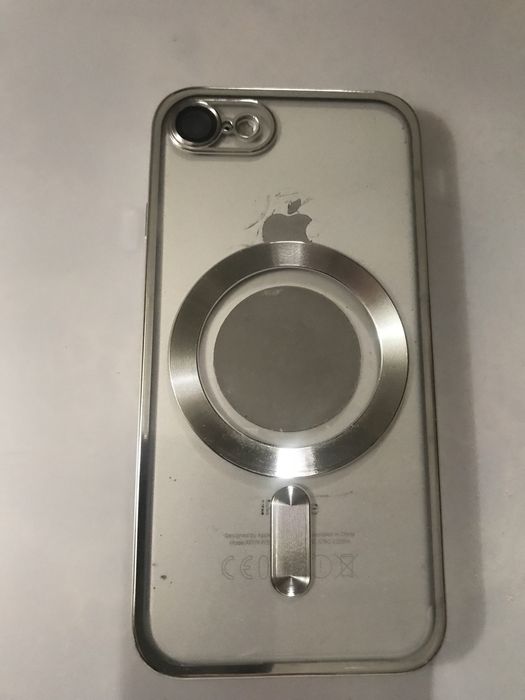 Продам айфон 7 128gb белый