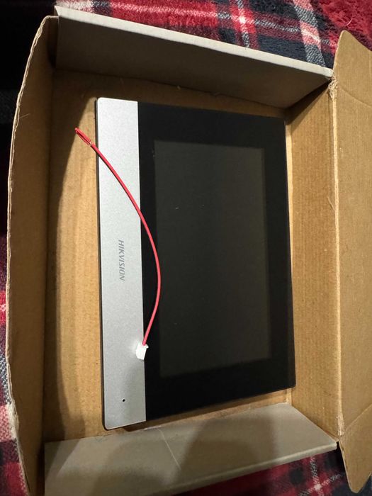 Hikvision Wideodomofon - zestaw