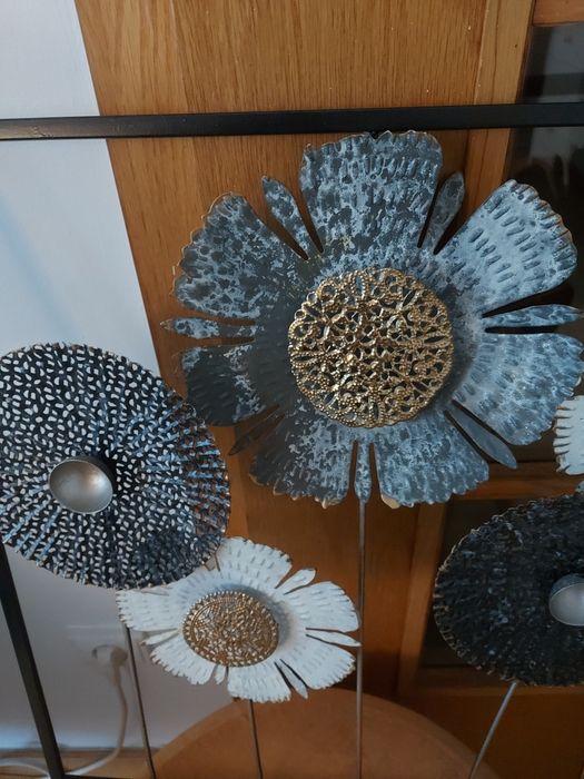 Quadro metálico como novo