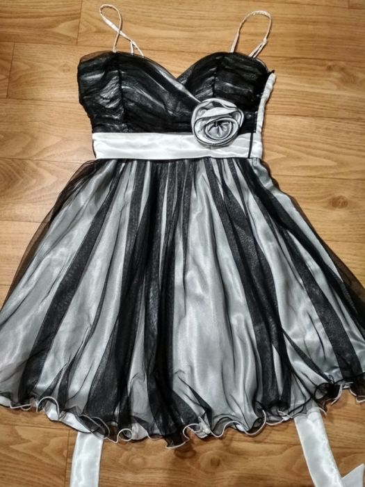 Женская одежда, нарядное платье