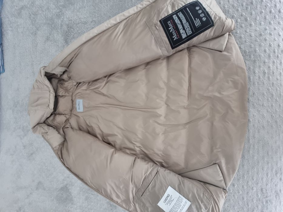 Продаю пуховик парка  Max Mara