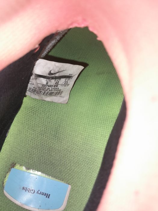 Футбольні бутси  40 р