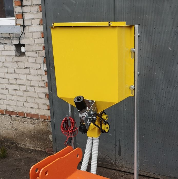 Aplikator Elektryczny Dozownik Podsiewacz do Nawozu Sadzarka Pielnik