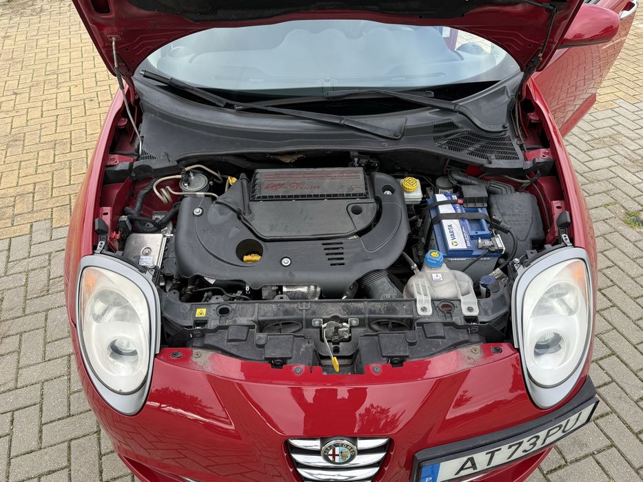 Alfa Romeo 1.3 Diesel com 208,000km 2011 aceito retoma