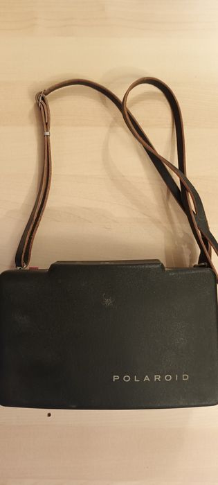 Polaroid Automatic 100 Land Camera