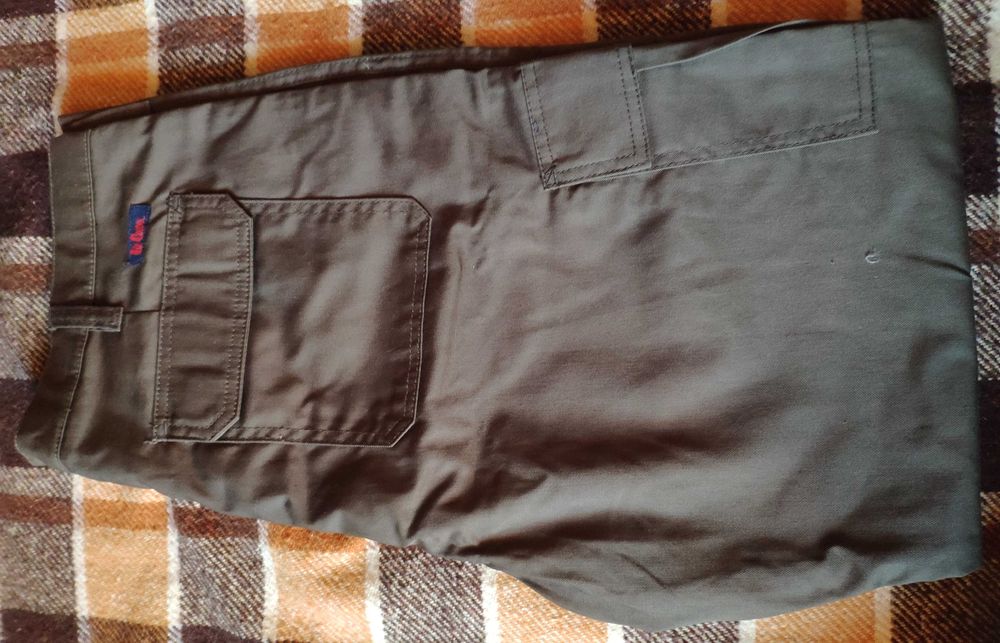 Spodnie męskie Lee Cooper typ Cargo nowe W38 L31 brązowe