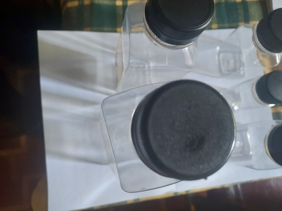 Garrafas para sumos. Leite. Café. REUTILIZÁVEIS  15 euros 5 unidades.