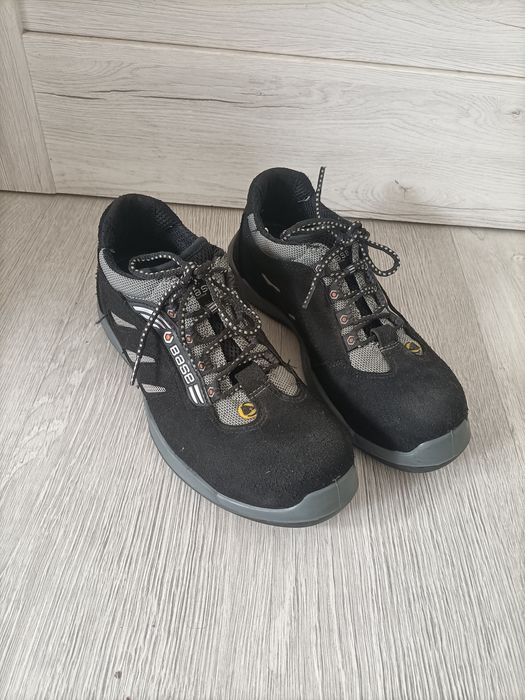 Buty robocze z blachą przemysłowe  40 25,5cm uniwersalne zalando