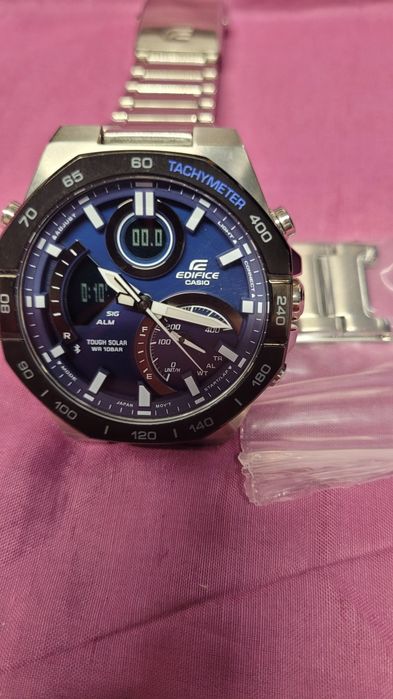 Zegarek Casio Edifice ECB-950