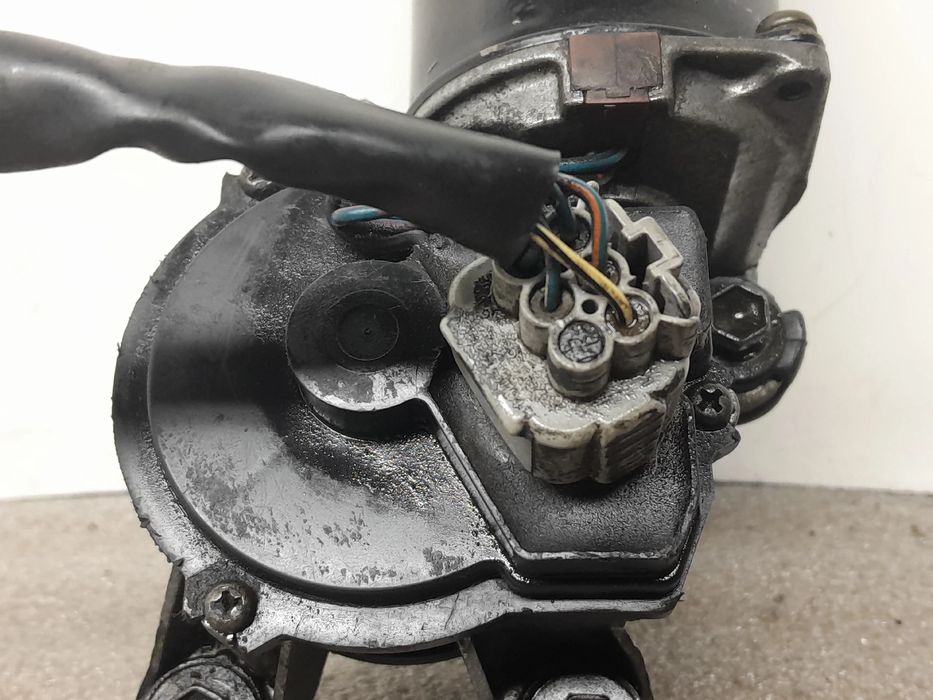 Motor limpa vidros frente TOYOTA Corolla Sedan (_E10_)