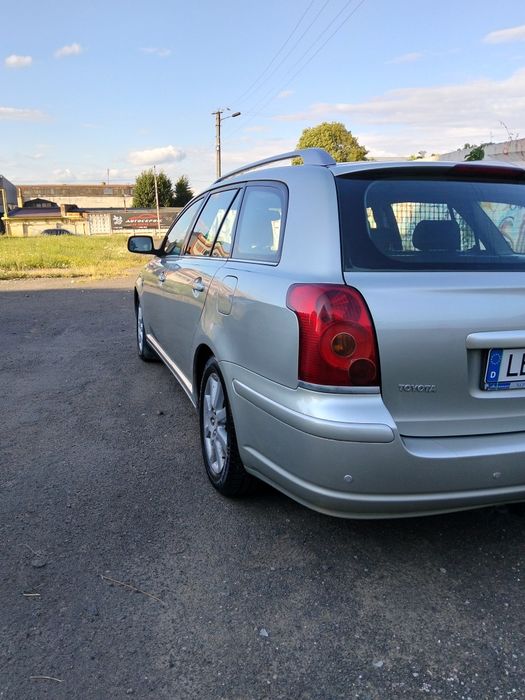 Авто універсал Avensis 2.0 D‑4D для ЗСУ