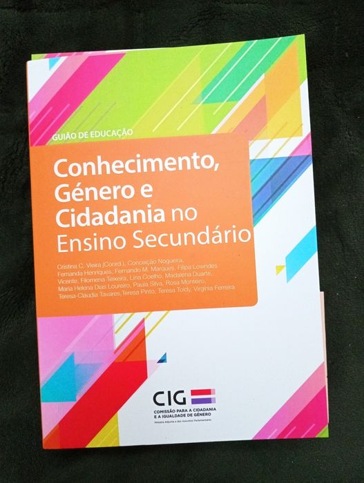 Conhecimento Género e Cidania no E, Secundário -Guião de Educação Novo
