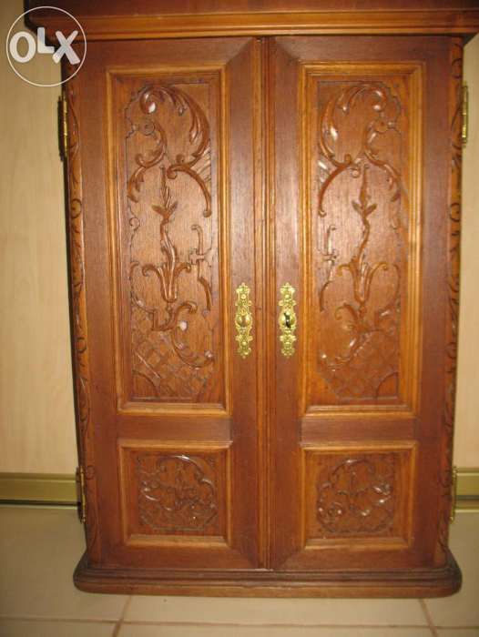 Шкафчик.Навесной.Антиквариат.