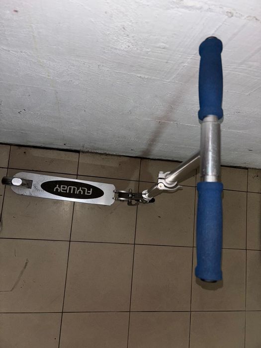 Trotinete de adolescente