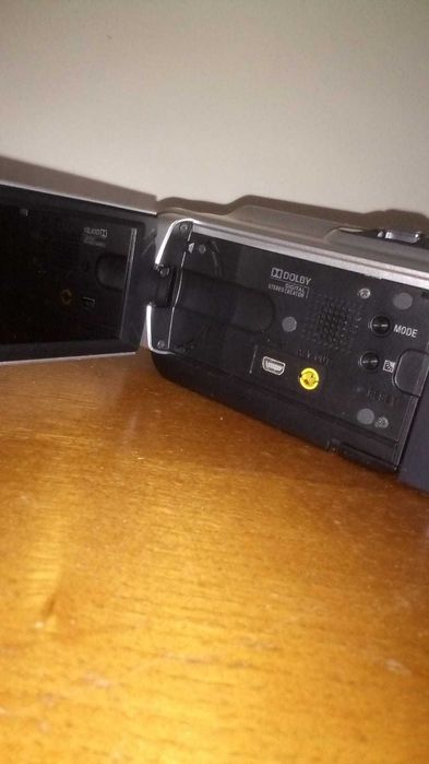 Vendo/Troco camara de vídeo Nova
