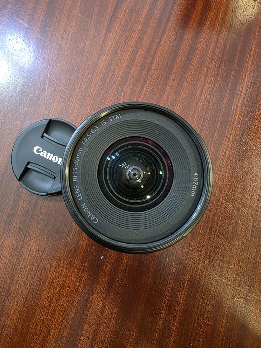 Canon RF 15-30 mm F4.5-6.3 IS STM (com garantia)