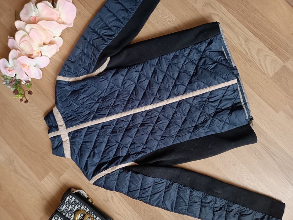 Осенняя брендовая куртка. Р 48