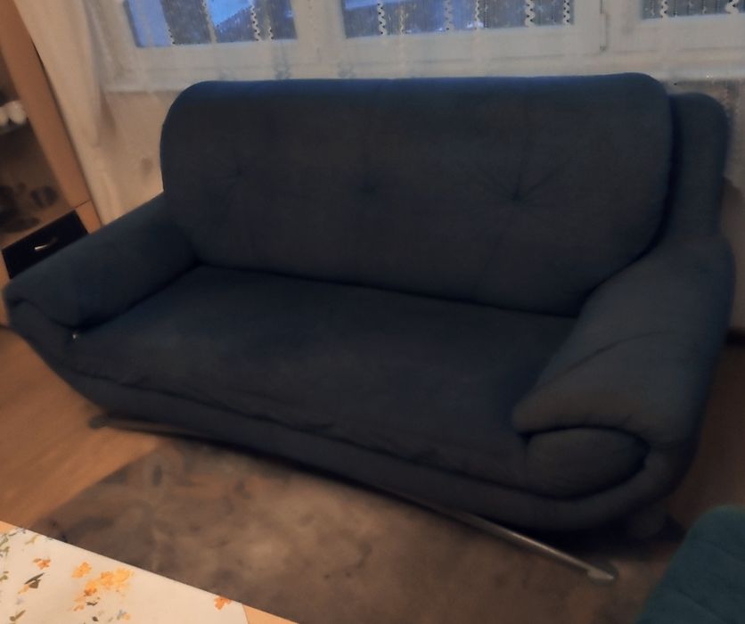 Sofa trzy osobowa