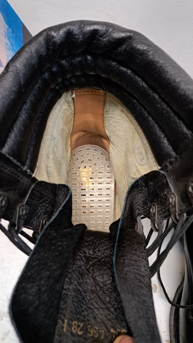Buty wojskowe numer 42