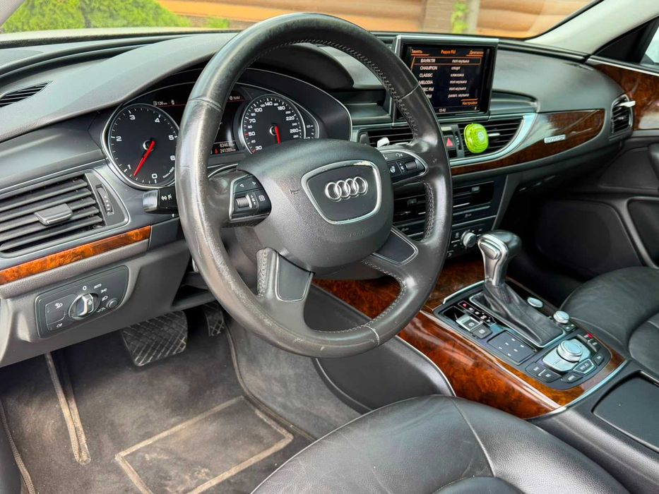 Audi A6 2014 відмінний стан