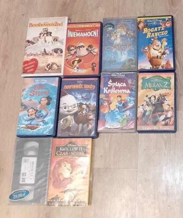 10 kaset VHS z bajkami bajki