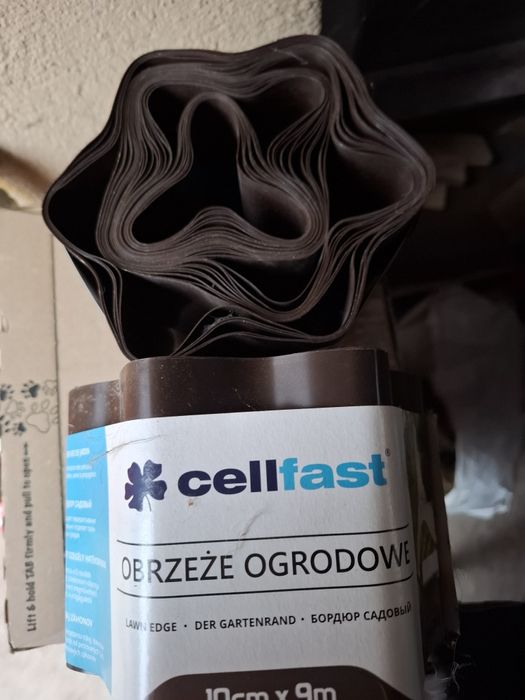 Obrzeże ogrodowe 2 sztuki sprzedam