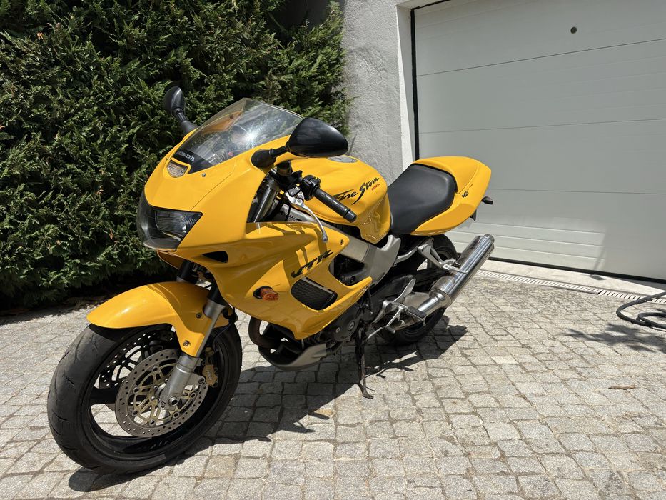 HONDA VTR 1000 FireStorm