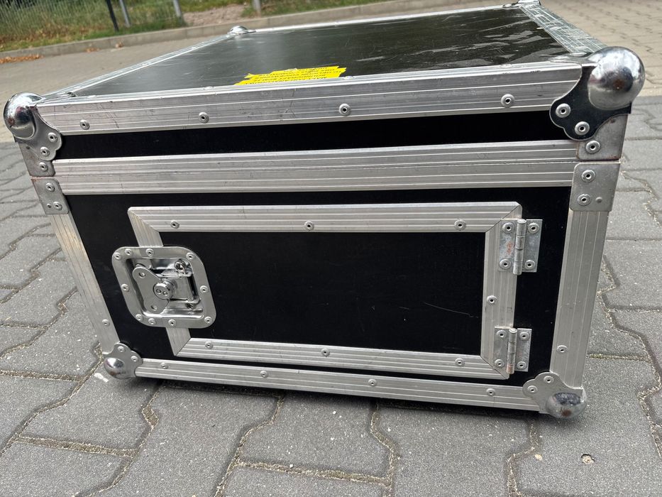 Case transportowy