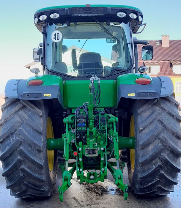 John deere 8285r nie 8320r