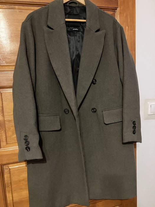 Plaszcz damski  Pull & Bear khaki r. M