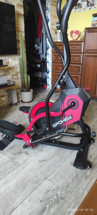 Orbitrek trenażer eliptyczny