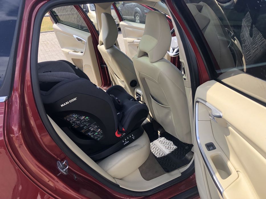 Продам автомобіль Volvo xc60 2014 року