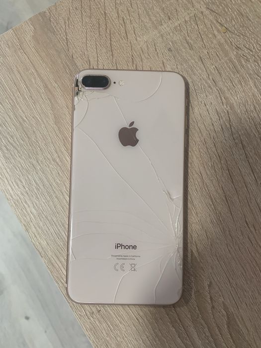 Iphone 8 + 64 Gb