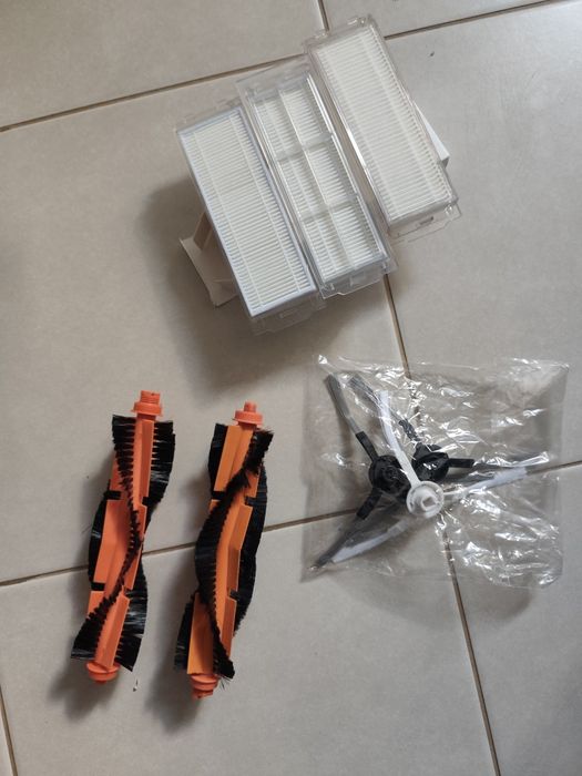 Aspirador Mi Robot Vacuum Mop Pro c/ Acessórios extra