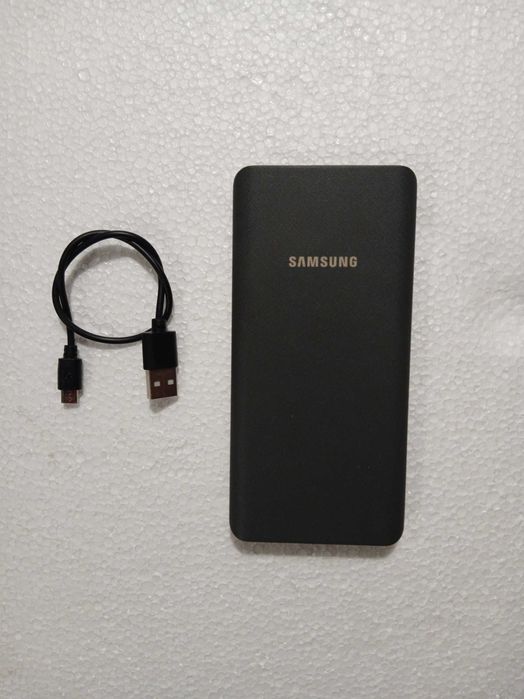 Powerbank Samsung 10000 mAh + kabel Samsung stan bardzo dobry
