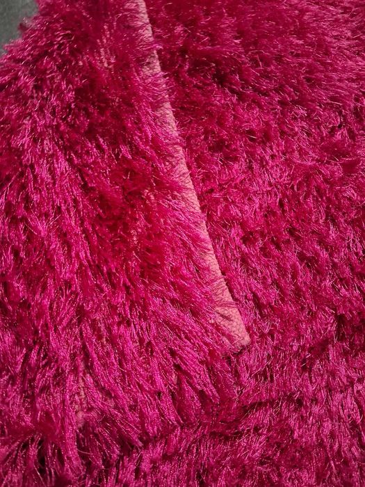 Conjunto carpete + tapete de cor rosa
