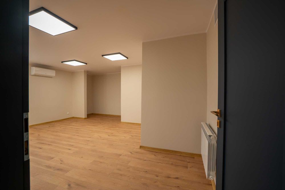 Lokal użytkowy, biuro, stanowisko CHOJNO 65 m2-parking,klimatyzacja,premium