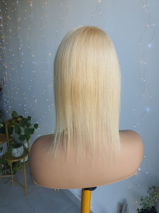Tupet z włosów naturalnych mini tupet jasny blond refleksy